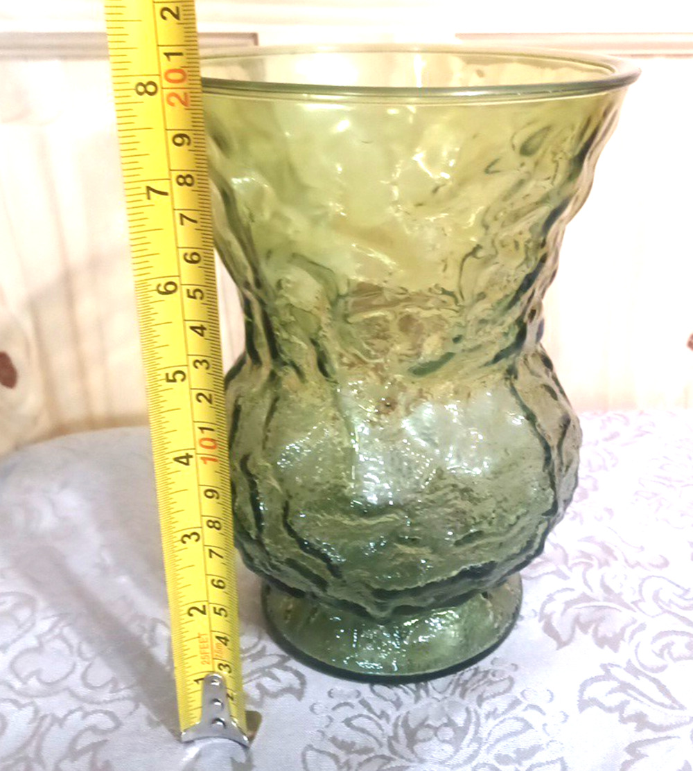 VTG EO Brody Green Crinkle Rock 60's-70's Glass MCM 8" Heavy Vase USA